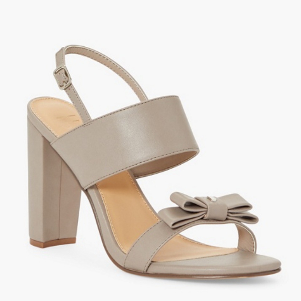 Just fab gray vegan leather heels and accent bow New with tags size 9 and a half